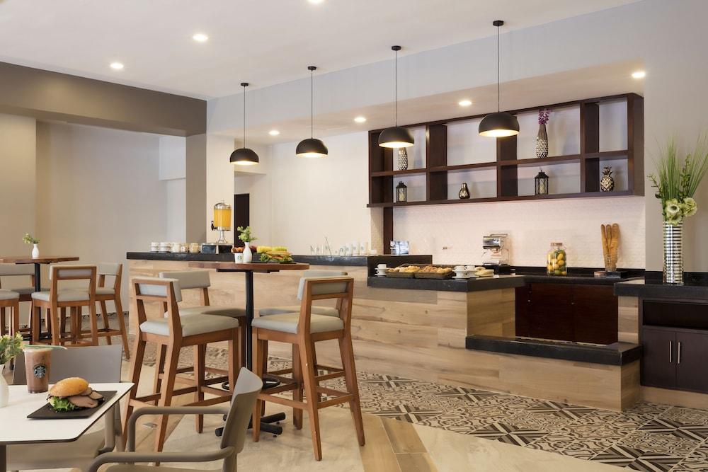 فندق Krystal Urban Monterrey San Jeronimo المظهر الخارجي الصورة