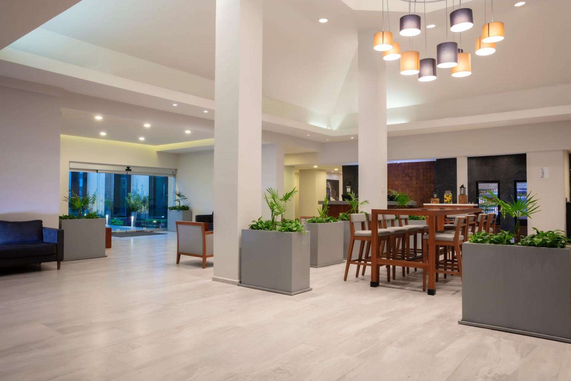فندق Krystal Urban Monterrey San Jeronimo المظهر الخارجي الصورة